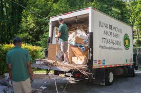 Best Retail Junk Removal  in Yoakum, TX
